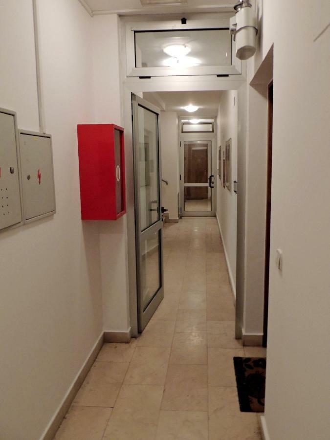 Time Keeper - Self Check In Apartment Osijek Exterior photo