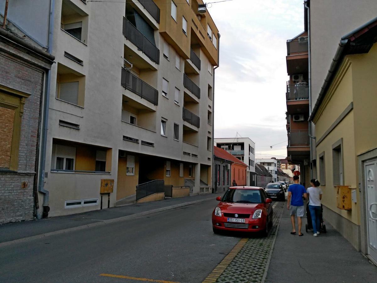 Time Keeper - Self Check In Apartment Osijek Exterior photo