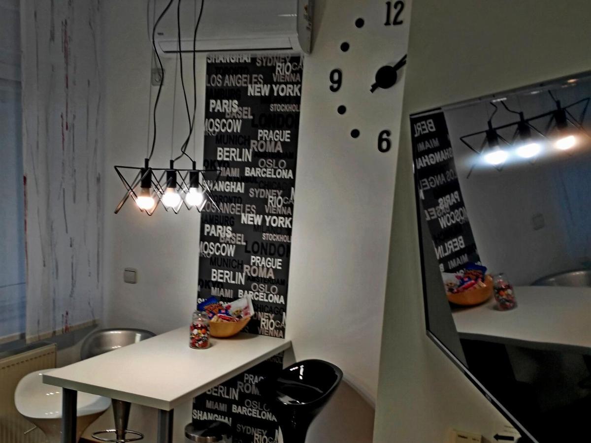 Time Keeper - Self Check In Apartment Osijek Exterior photo